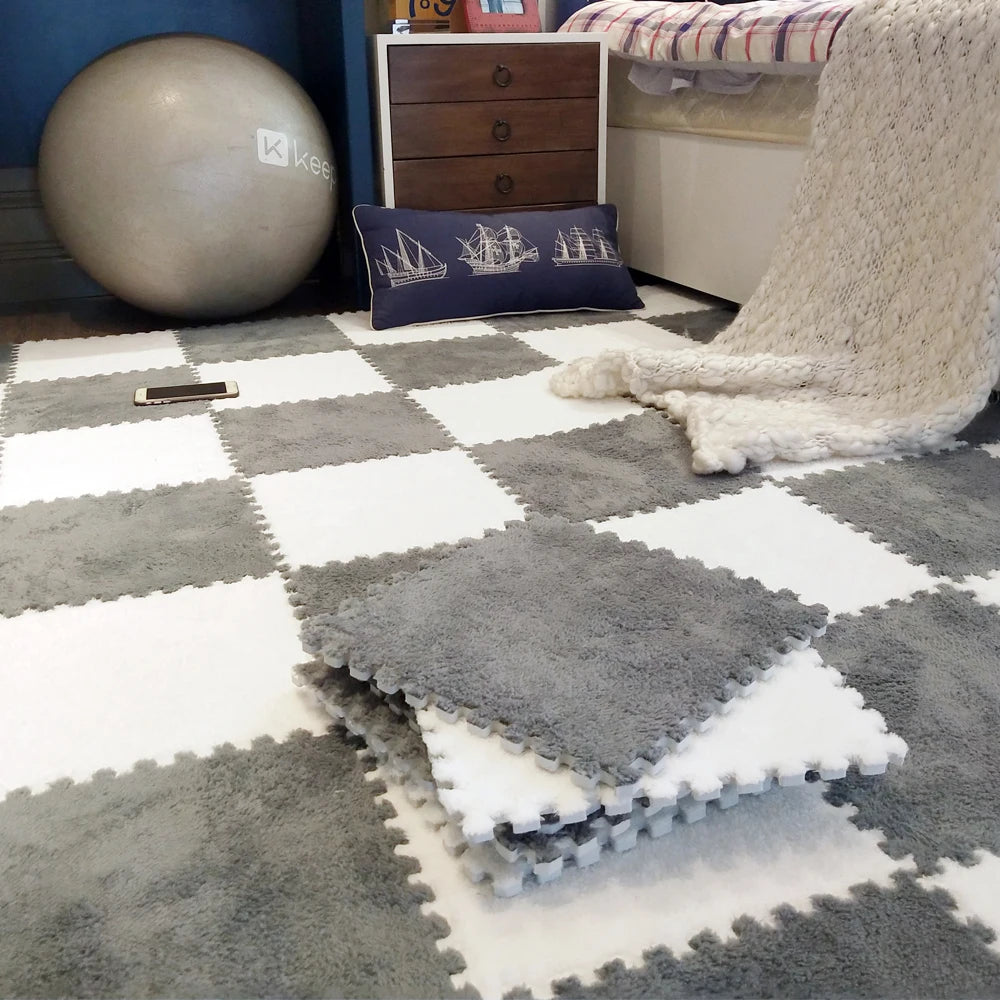 Soft Plush Multi-Color Foam Puzzle Carpet For Any Room 30*30*1CM